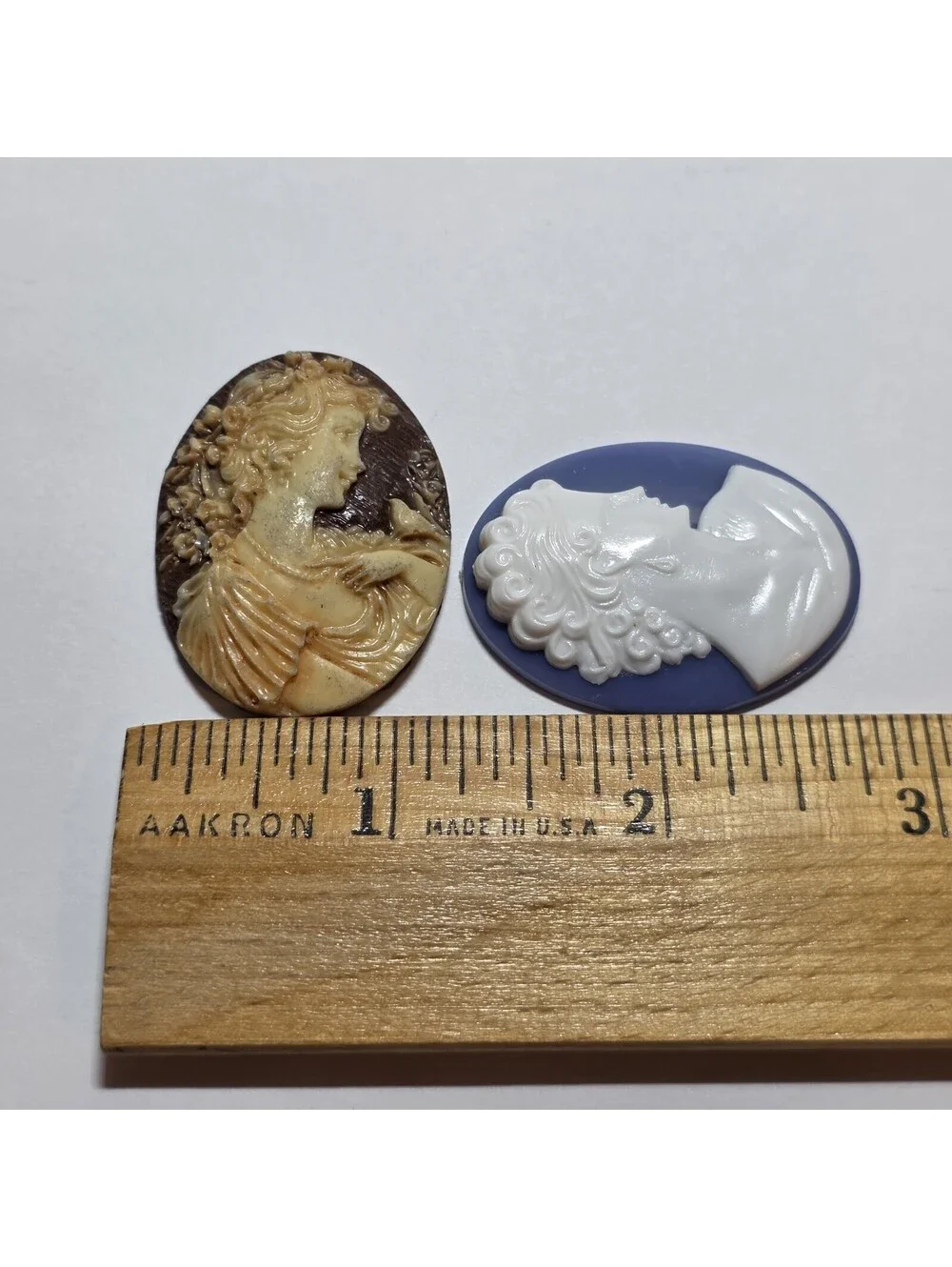 Lot of 6 Large Vintage Style Lady Cameo Cabochons Resin Mixed Colors EUC